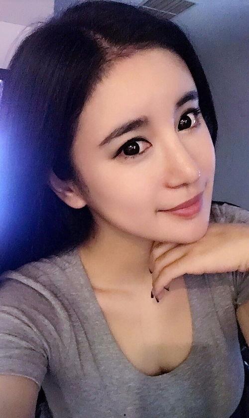 女主播徐洁个人图片