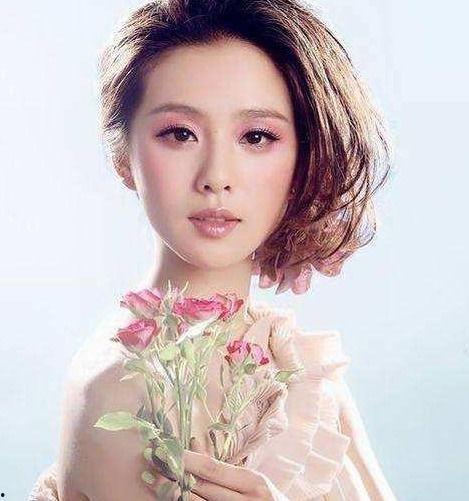 娱乐圈哪些明星整过容,揭秘明星颜值背后的秘密