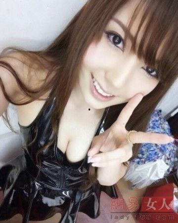 波多野洁衣生活照片,生活照中的优雅与魅力