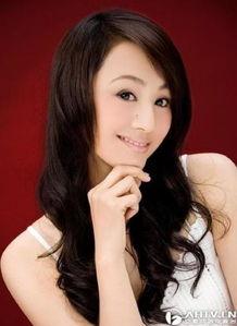 曹颖演员年龄,岁月如歌，美丽依旧的影视女神