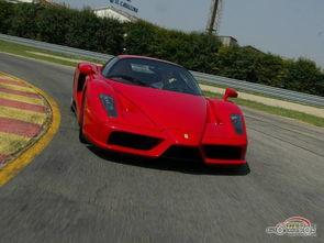 恩佐法拉利图片,速度与激情的传奇车王