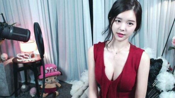 韩国女主播前奇葩热舞